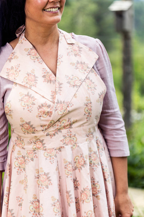 Antique Collar Apron