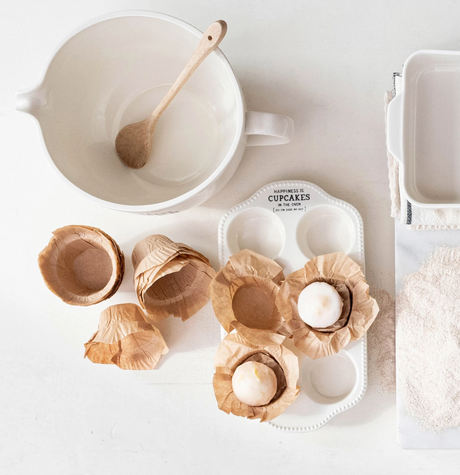 Stoneware Muffin Pan